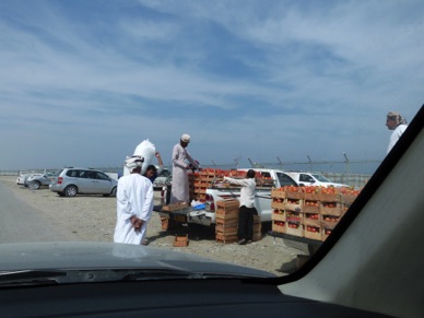 petit marché en bord de route