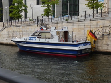 ALLEMAGNE
Police fluviale