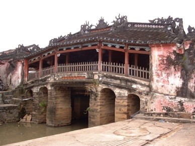 VIETNAM
Pont japonais de Hoi An