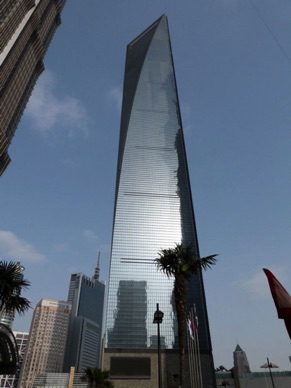 CHINE : Shanghai
Centre mondial des finances
(492 m)