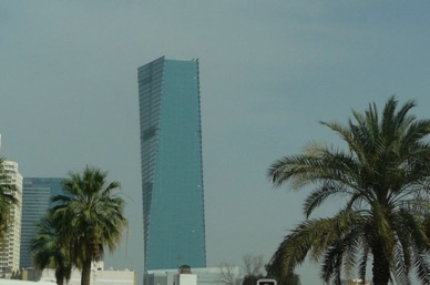 DUBAI 
Sara Tower (194 m)