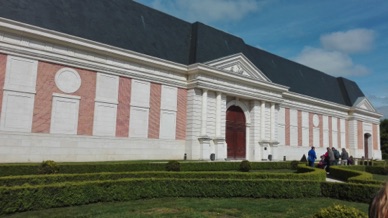 superbe théâtre dans lequel se joue ...