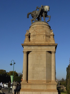 Statue du tout premier ministre lors de la création de l’Union