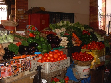 bien achalandé en légumes