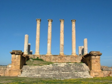 THUBURBO MAJUS : le capitole