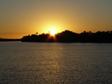 et nous assistons à un magnifique coucher de soleil