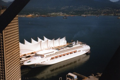 Canada Place : où accostent les bateaux de croisière