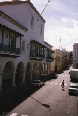 l'Ayuntamiento (hôtel de ville) : Fidel Castro  ydéclara le triomphe de la Révolution le 1er janvier 1959