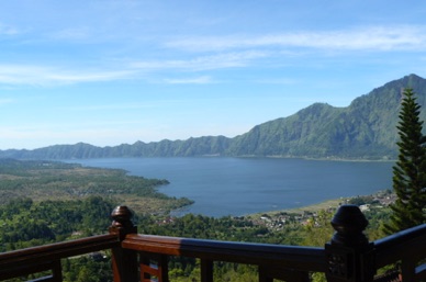 Lac BATUR