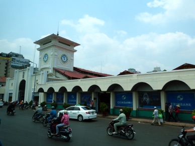 Marché Ben Thanh construit par les français en 1914