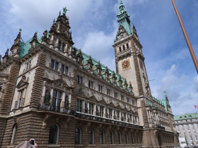 Rathaus (hôtel de ville)