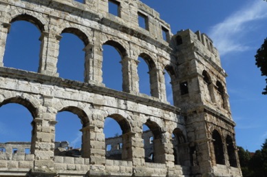 PULA
L'amphithéâtre