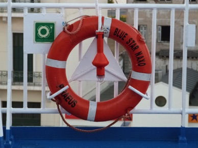 à bord du ferry qui nous conduit sur les Iles de Paros et Santorin