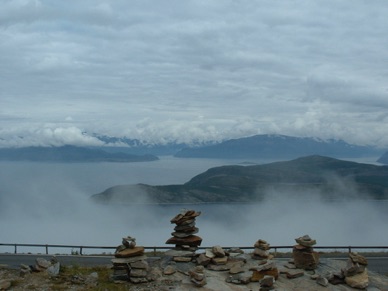 nous sommes au dessus des nuages