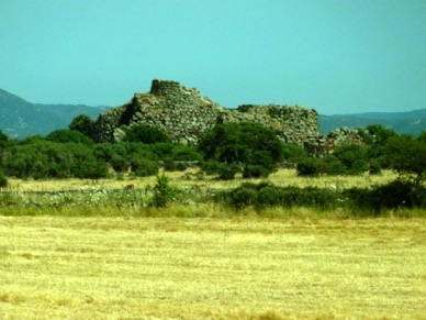 Nuraghe Arrubiu