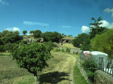 Hypogée de Saint Andrea Priu aménagé dans la roche