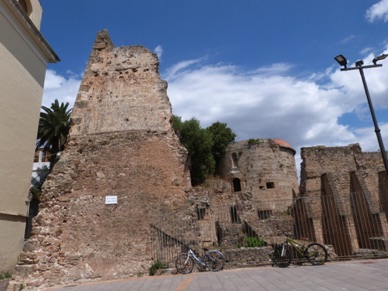 ALGHERO : ville catalane surnommée la Barcelonette de Sardaigne !