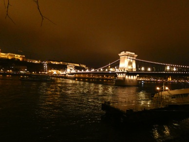 le Pont des Cha&icirc;nes