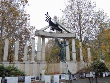 Monument &agrave; la m&eacute;moire des victimes de l'occupation allemande