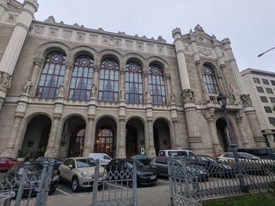 Palais de la Redoute : salle de concerts