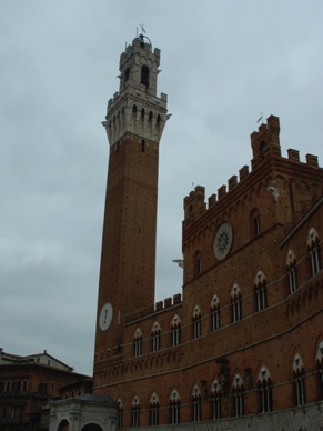 la Torre del Mangia