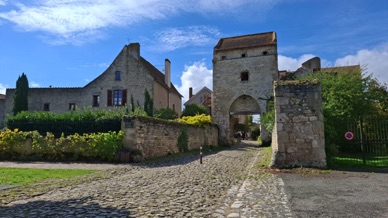 CHARROUX, seul du d&eacute;partement &agrave; &ecirc;tre class&eacute; parmi les plus beaux villages de France