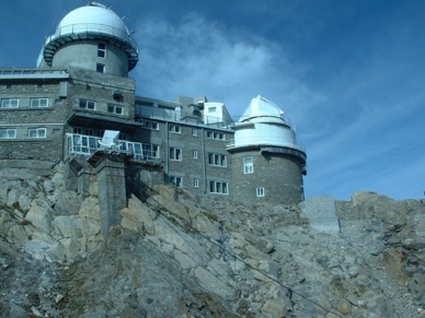 et l'observatoire astronomique