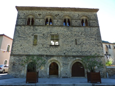 Maison d'Adélaïde
(maison romane du XIIème siècle)