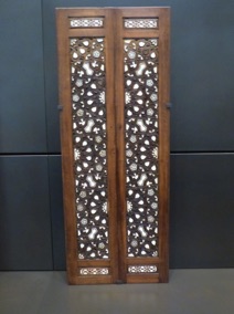 Vantaux de porte &agrave; d&eacute;cor g&eacute;om&eacute;trique 
Egypte - en bois et ivoire
(Mus&eacute;e du Louvre)