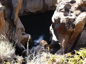 &agrave; la jonction des rivi&egrave;res Blyde et Treur