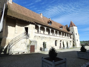Ch&acirc;teau mus&eacute;e Henri IV o&ugrave; Jeanne d'Albite passa pratiquement toute sa vie.
