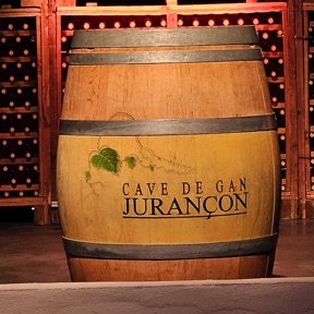 GAN 
cave des producteurs de Juran&ccedil;on