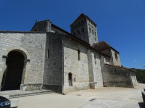 ext&eacute;rieur de style roman