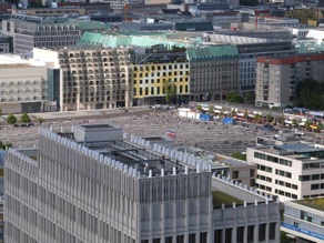 Berlin vu depuis le haut de la tour Kollhoff : le m&eacute;morial de l'Holocauste