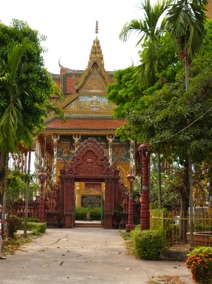 Arr&ecirc;t pour visiter une pagode