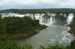 BRESIL
Chutes d'Iguaçu BRESIL
Chutes d'Iguaçu