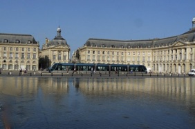 FRANCE
Bordeaux
Tramway FRANCE
Bordeaux
Tramway