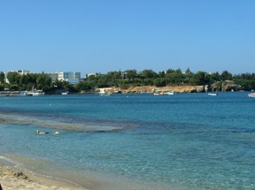 la plage du village