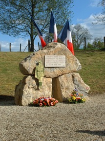 St&egrave;le en m&eacute;moire du Commandant Foucaud