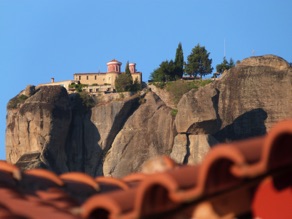 j'aper&ccedil;ois m&ecirc;me un monast&egrave;re !!