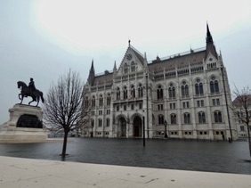 le PARLEMENT