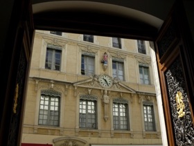 FRANCE
(N&icirc;mes)