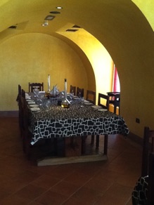 une salle de restaurant