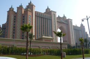 fa&ccedil;ade c&ocirc;t&eacute; mer