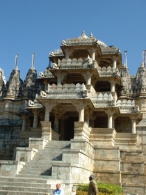 Temple de RANAHPUR Temple de RANAHPUR