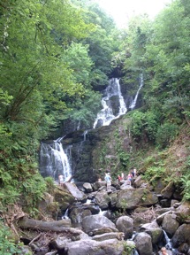 Cascade de TORC haute de 18 m Cascade de TORC haute de 18 m