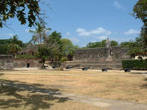Fort Jésus construit par les Portugais Fort Jésus construit par les Portugais