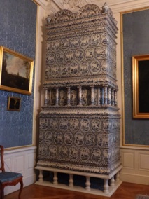 po&ecirc;le en fa&iuml;ence