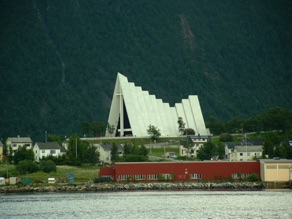 NORVEGE - Tromso
Cath&eacute;drale arctique 
Notre Dame des Glaces