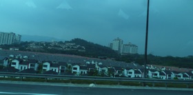 Arrivée à KUALA LUMPUR Arrivée à KUALA LUMPUR